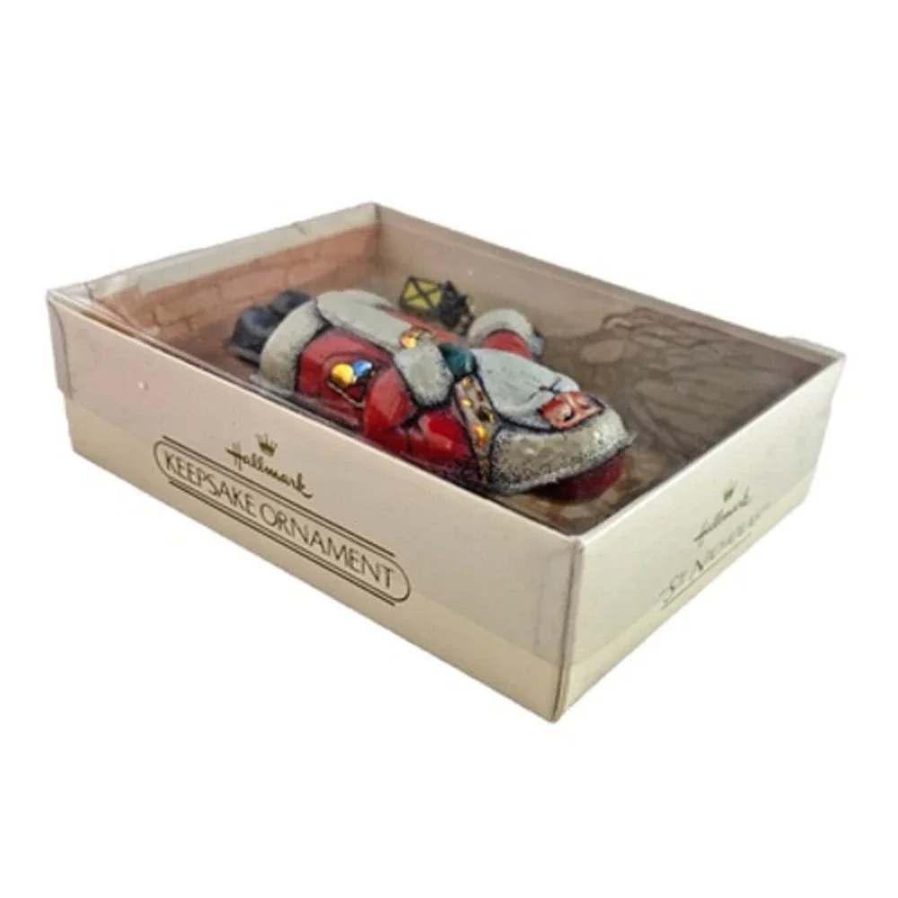 Vintage Hallmark ST. NICHOLAS 1981 Keepsake Ornament Tin Santa Made in Hong Kong